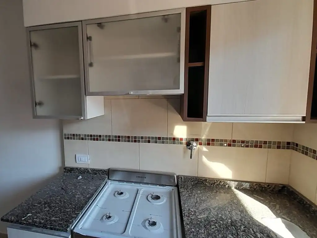 Hipolito Yrigoyen - Entrega Septiembre 2025