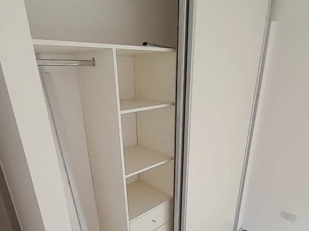 Avenida Hipólito Yrigoyen 4200 - Entrega Septiembre 2025