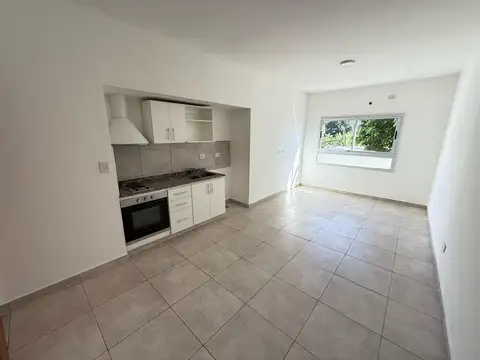 Departamento en Alquiler en Ituzaingó, $ 600.000