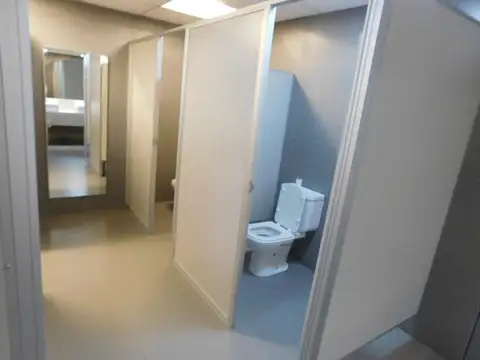 Oficina - Las Lomas-Horqueta