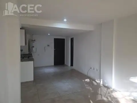 Departamento en Alquiler en Barrio España y Hospitales, $ 300.000