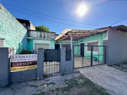 Casa + Departamento en Garín