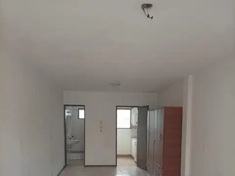 Amplio Monoambiente - Enfrente del Hipódromo - Acassuso