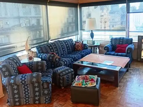 PISO 4 AMB C/DEPENDENCIA "AV ENTRE RÍOS AL 200"