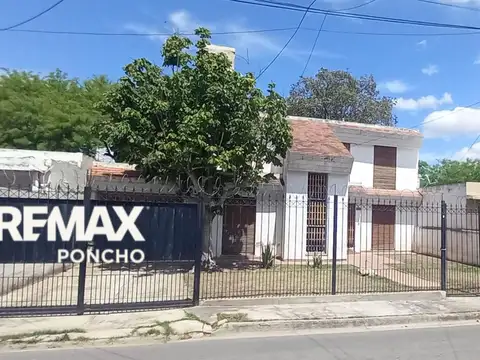 Se alquila casa 3 dormit. b° la chacarita