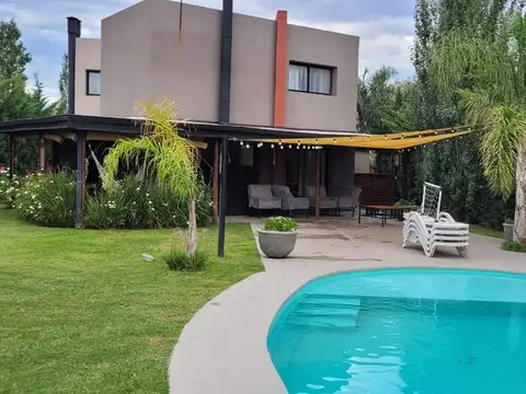 ALQUILER TEMPORARIO - Casa en Roldan