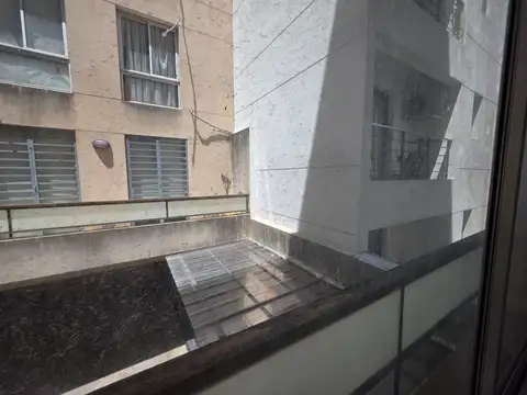 MONOAMBIENTE VENTA C/cochera Castelar Apto Crédito