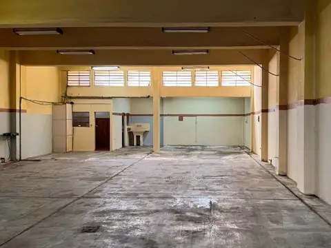 ALQUILER - DEPOSITO 180 MTS2 - LA TABLADA 