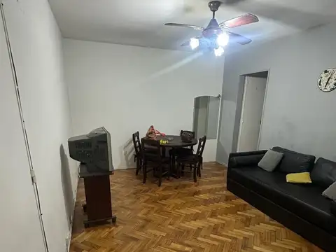 VENTA DEPTO 2 AMB CABALLITO 1 CUADRA PARQUE RIVADAVIA