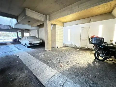 ALQUILER COCHERA EN EDIFICIO EN VILLA CRESPO