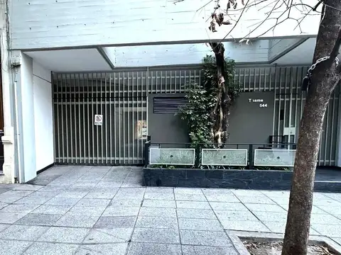 ALQUILER COCHERA EN EDIFICIO EN VILLA CRESPO