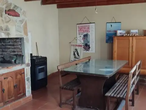 Casa 3 ambientes con 1 baño