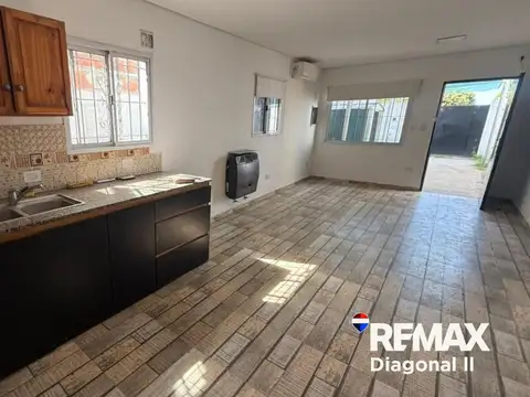 CASA EN ALQUILER EN VILLA ELISA