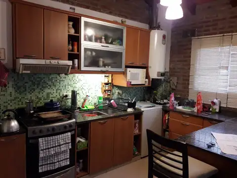 Depto Tipo Casa en Venta con 2 cocheras