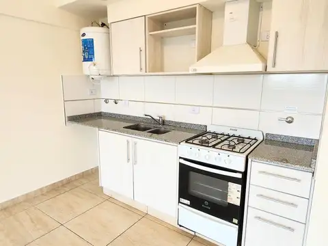 DEPARTAMENTO MONOAMBIENTE CON BALCON  AL CONTRA FRENTE