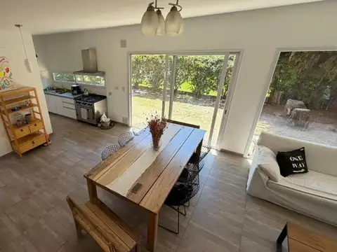 Casa en Venta en La Cañada de Pilar - Los Robles, USD 190.000