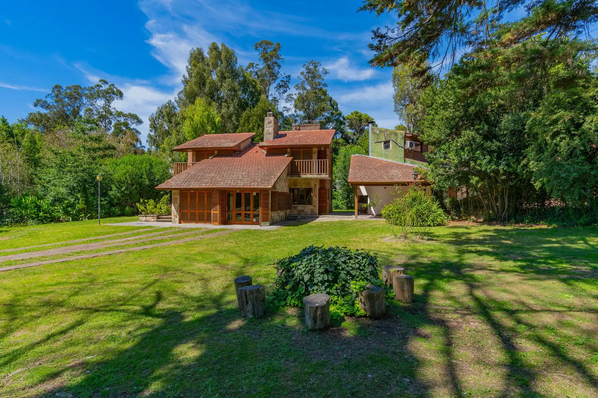 Chalet en excelente entorno del Bosque Peralta Ramos