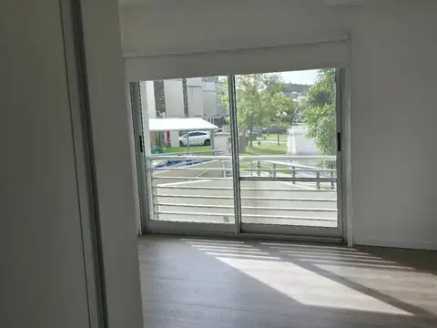 Departamento en Alquiler con 1 cocheras