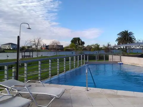 Departamento en Alquiler con 1 cocheras