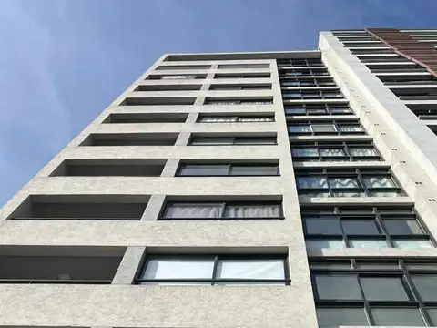 Oficina en Alquiler en Banfield, $ 490.000