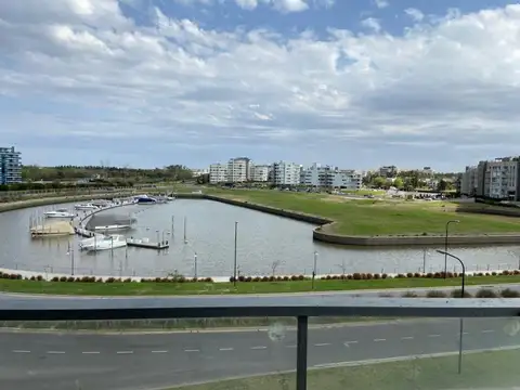Departamento con vista al rio en venta Nordelta