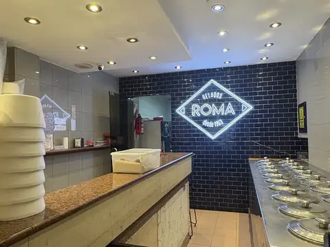 Avenida Rivadavia 8500, Piso PB
