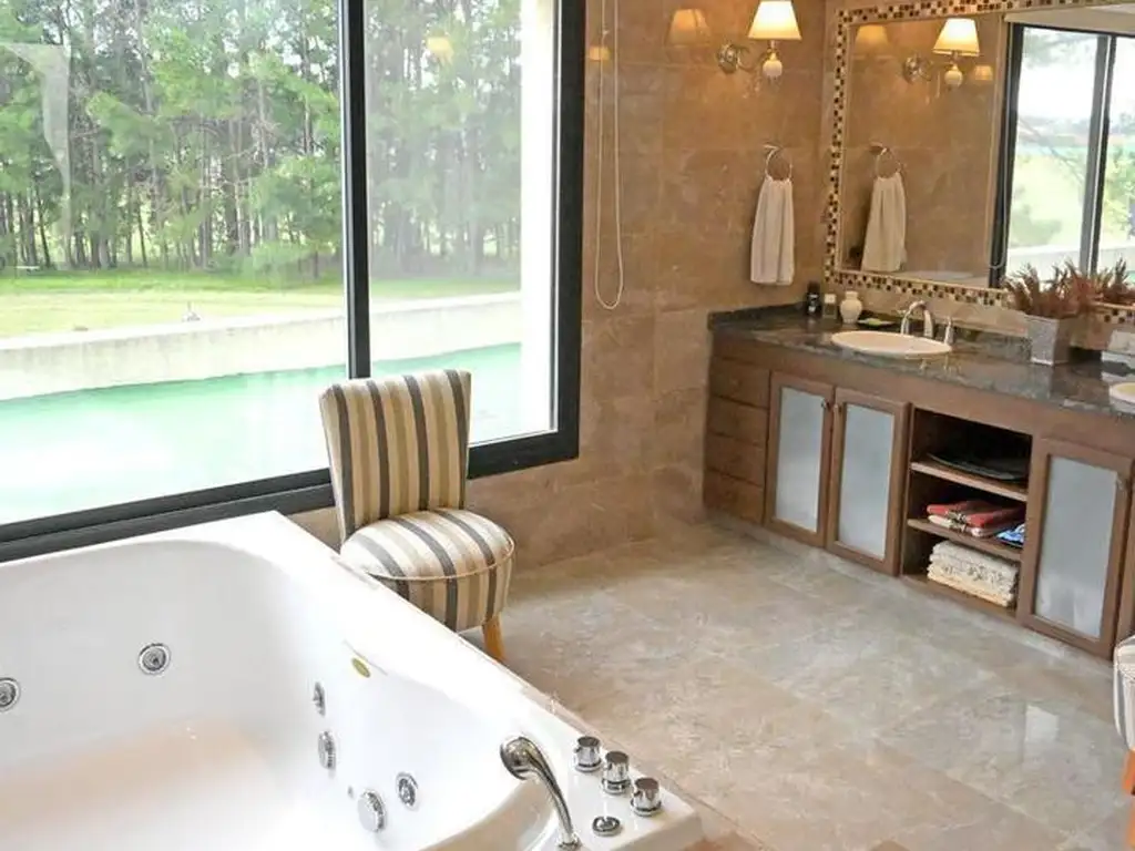 LCH. Excepcional Casa en Venta en Quebradas - Foto 31