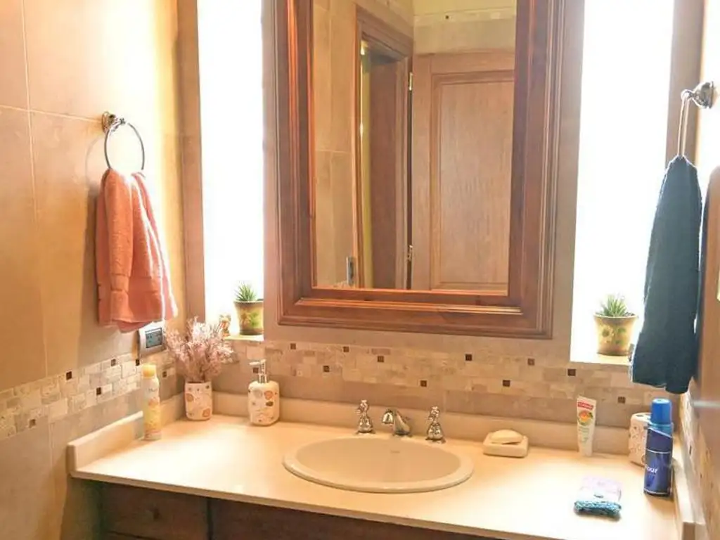 LCH. Excepcional Casa en Venta en Quebradas - Foto 27