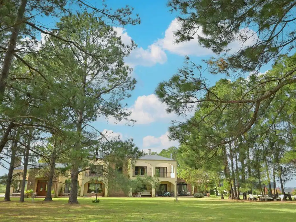 Casa en Venta en Baradero - 4 dormitorios