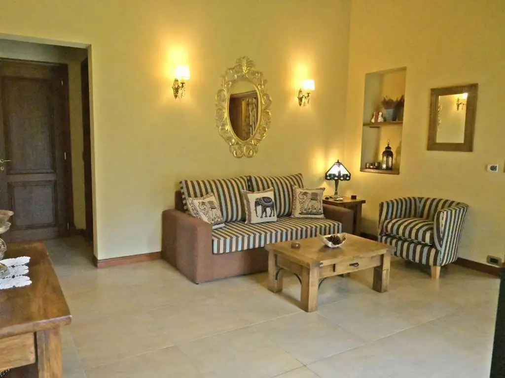 LCH. Excepcional Casa en Venta en Quebradas - Foto 24