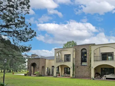 Casa en Venta - 4 dormitorios -