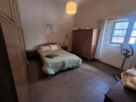 Venta de Casa + Depto sobre Lote 500 mts2 Necochea