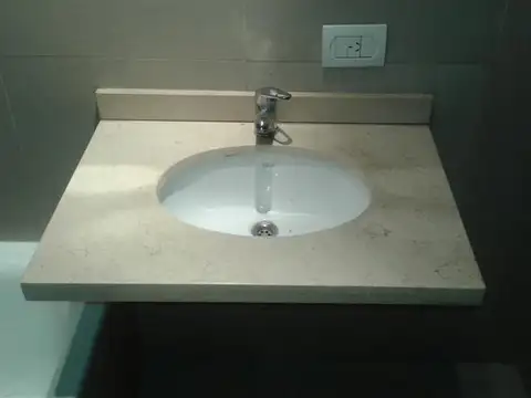 Departamento en Alquiler al Este