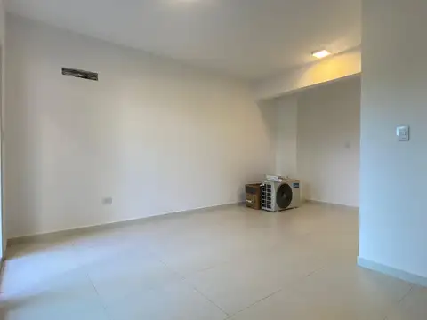 Departamento en Alquiler en Ituzaingo Norte, $ 900.000