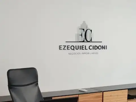 Oficina Céntrica amoblada