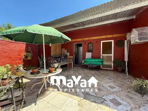 CASA EN VENTA - CAMPANA