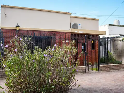 CASA 3 AMBIENTES EN FLORENCIO VARELA