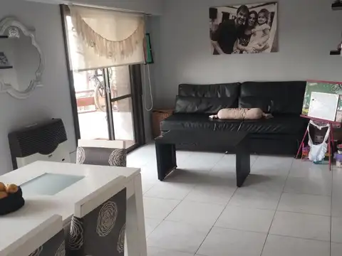 3 de Febrero  al 3200