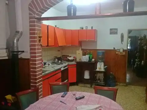 Casa en Venta en Castelar, USD 75.000