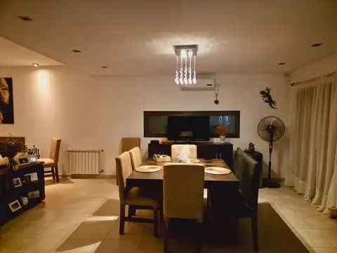CASA EN VENTA EN HARAS MARIA VICTORIA