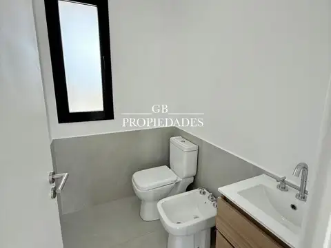 Venta de Casa 6 AMBIENTES en Santa Elisa, Pilar