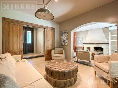 Casa en Alquiler de 5 dormitorios