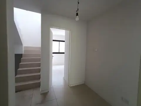 Triplex 5 Ambientes a Estrenar Villa Bosch