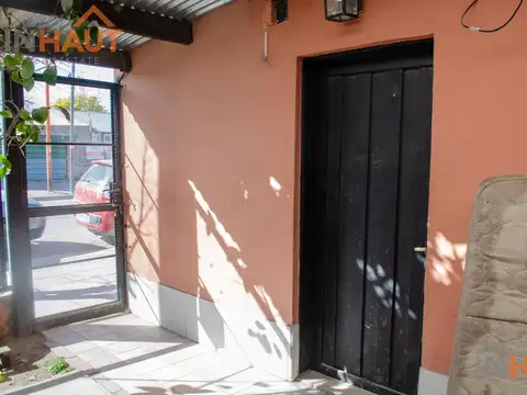 Depto Tipo Casa en Venta en Cipolletti, USD 60.000