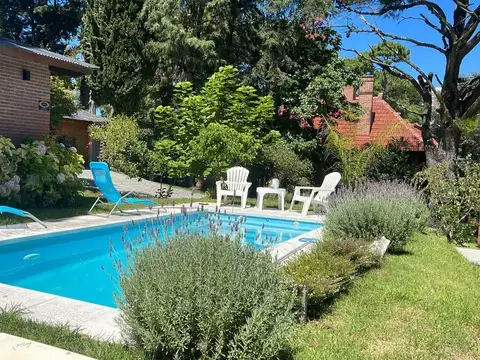 Casa en Alquiler Temporal de 4 dormitorios