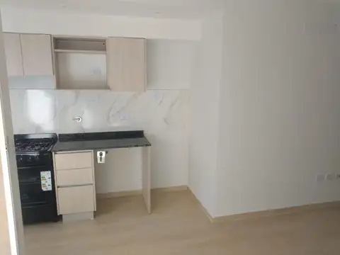 Departamento en Alquiler en Santos Lugares, $ 750.000