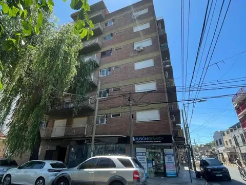Departamento En Venta San Martin Centro De 2 Amb