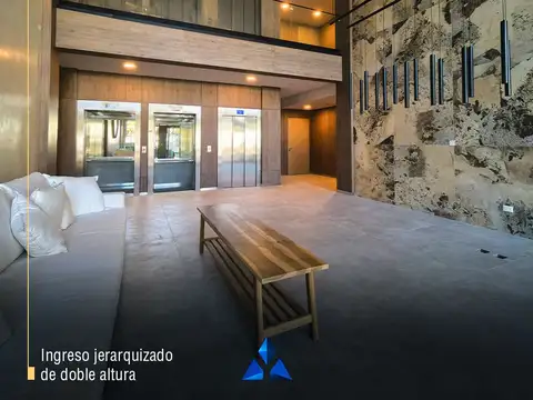 San Martín 100, Piso 4