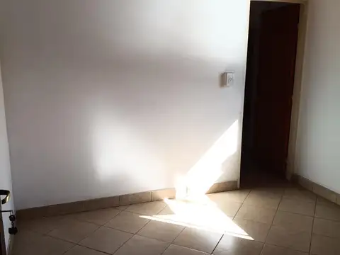 Departamento en Alquiler en Villa Mercedes, $ 280.000