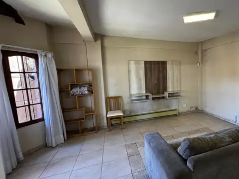 Casa en Venta en Barrio Parque Leloir, USD 205.000